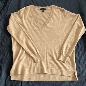 J. Crew Merino Wool Camel Beige V-Neck Sweater Boxy Fit XS
